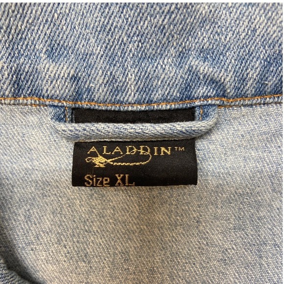 Vintage Aladdin Las Vegas Denim Jacket Light Wash Embroidered Magic Carpet XL - Picture 3 of 7